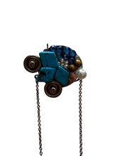 Load image into Gallery viewer, the CLUSTER BROOCH